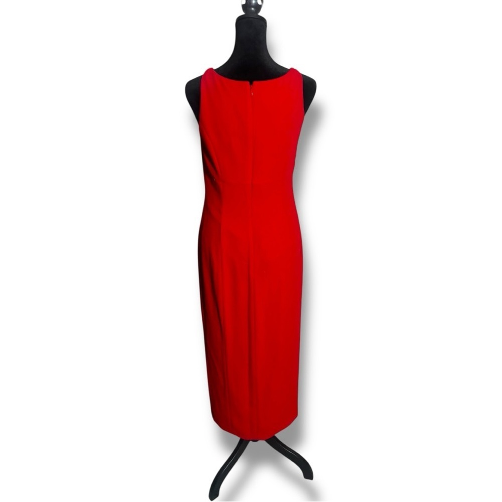 David Warren Petites Chic Form Fiting Scarlet Red Sleeveless Midi Dress - Picture 5 of 16